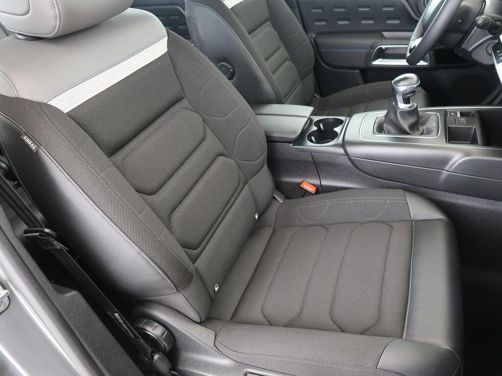 Citroën C5 Aircross SUV / Terénní 1,2 l 96 kw