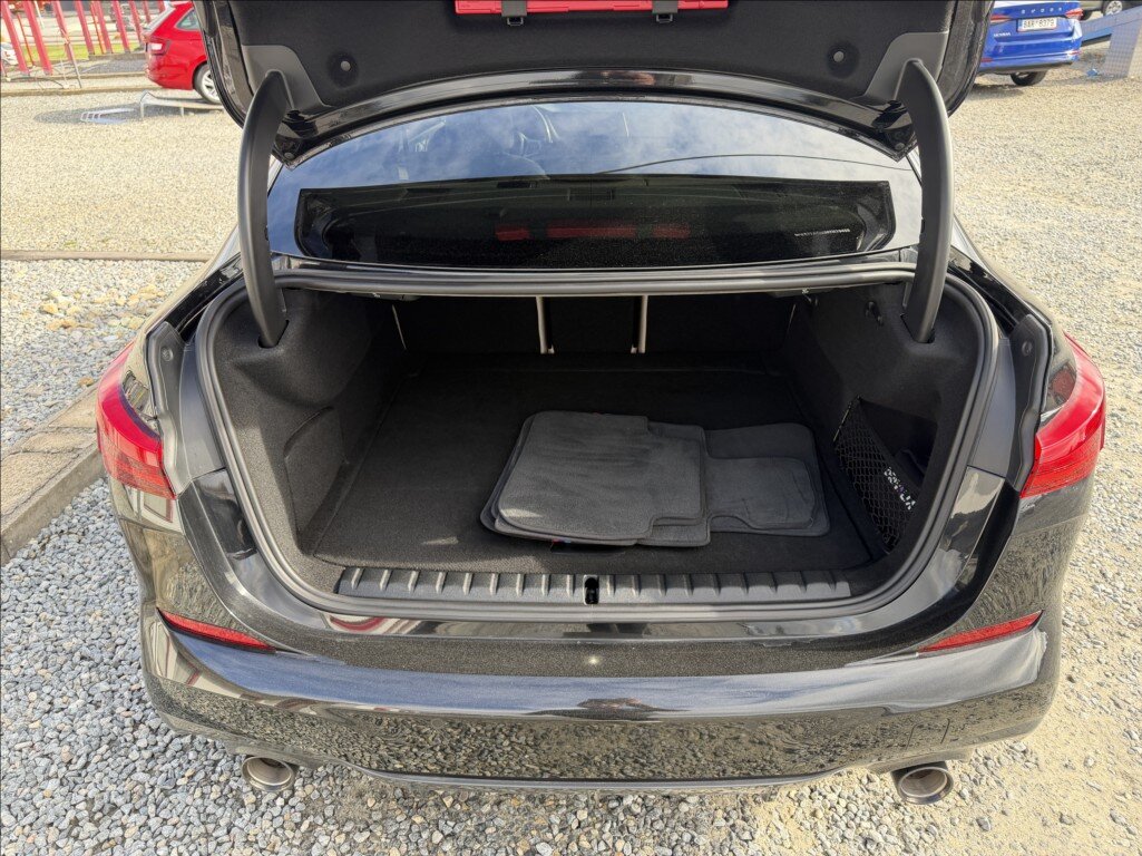 BMW Řada 2 Kupé 2,0 l 140 kw