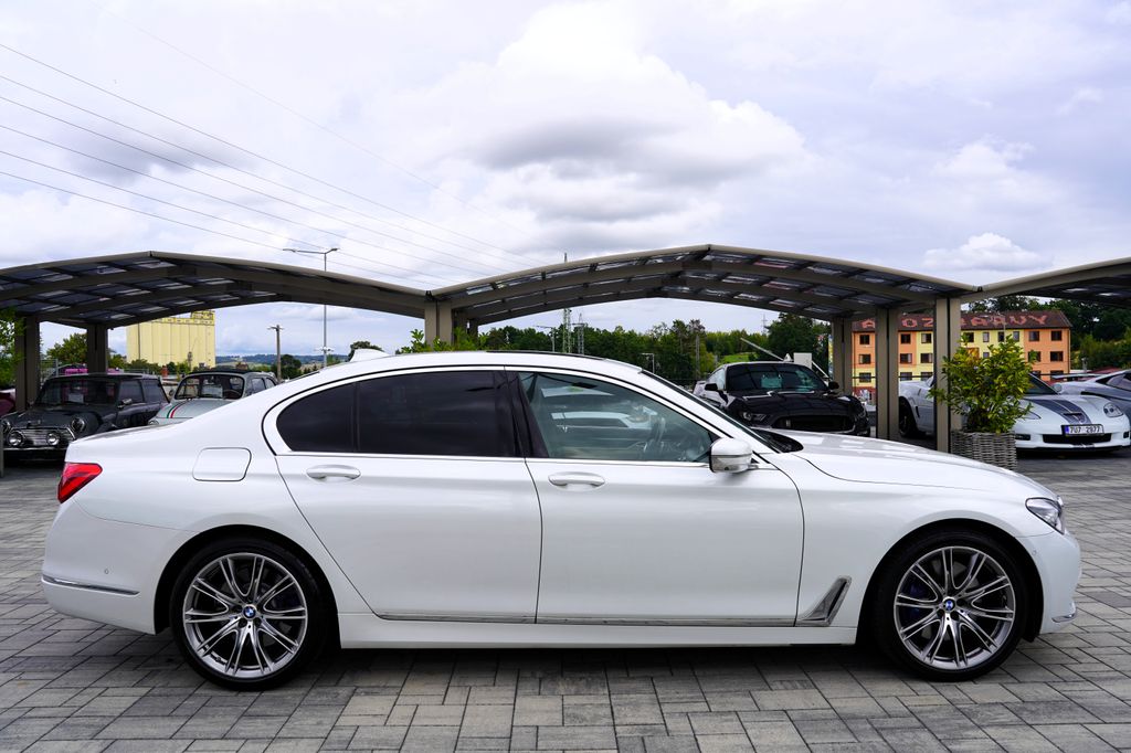 BMW Řada 7