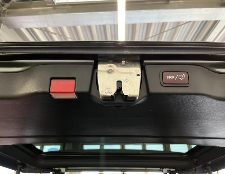 Mercedes-Benz Třídy V 26