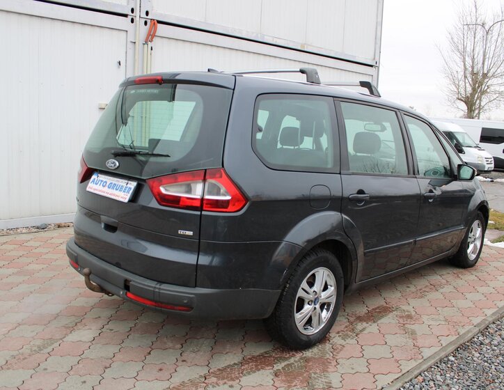 Ford Galaxy Kombi 1,8 l 92 kw