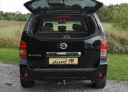 Nissan Pathfinder Kombi 2,5 l 140 kw