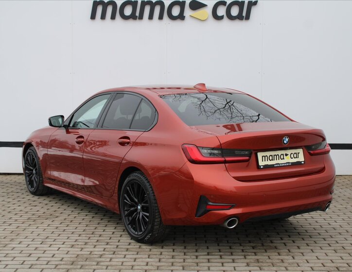 BMW Řada 3 Sedan / Limuzína 2,0 l 140 kw