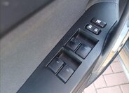 Toyota Auris Kombi 1,6 l 97 kw