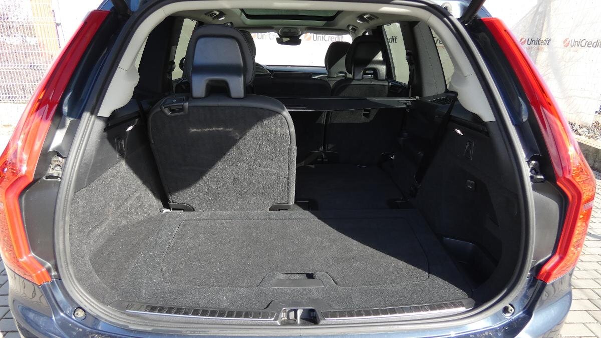 Volvo XC90 SUV / Terénní 2,0 l 173 kw