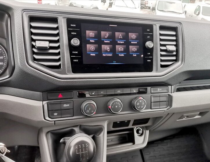 Volkswagen Crafter Skříň 2,0 l 120 kw