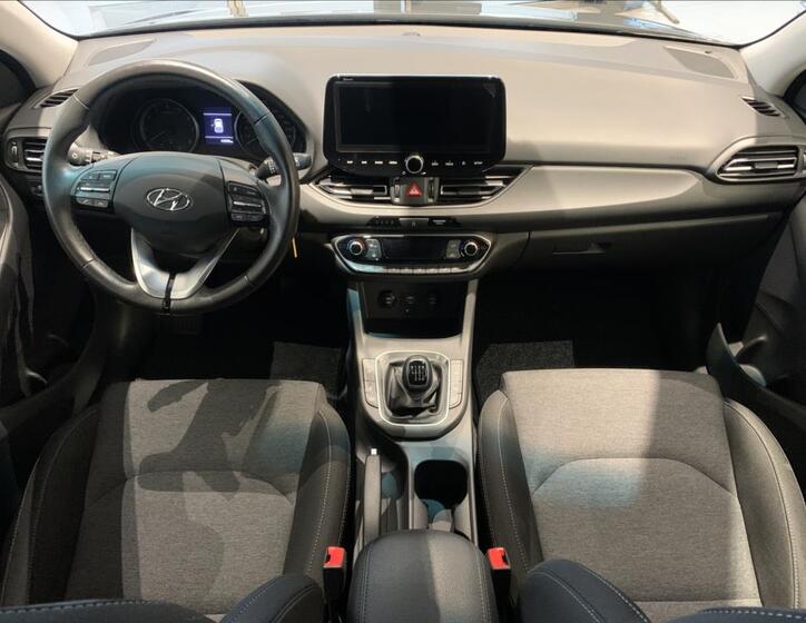 Hyundai i30 17