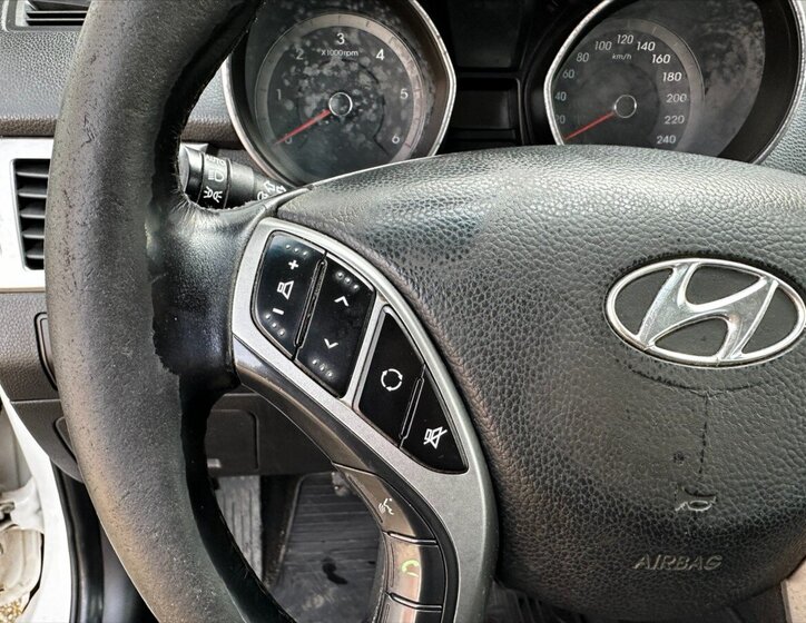 Hyundai i30 Kombi 1,6 l 81 kw