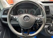 Volkswagen Caravelle 12