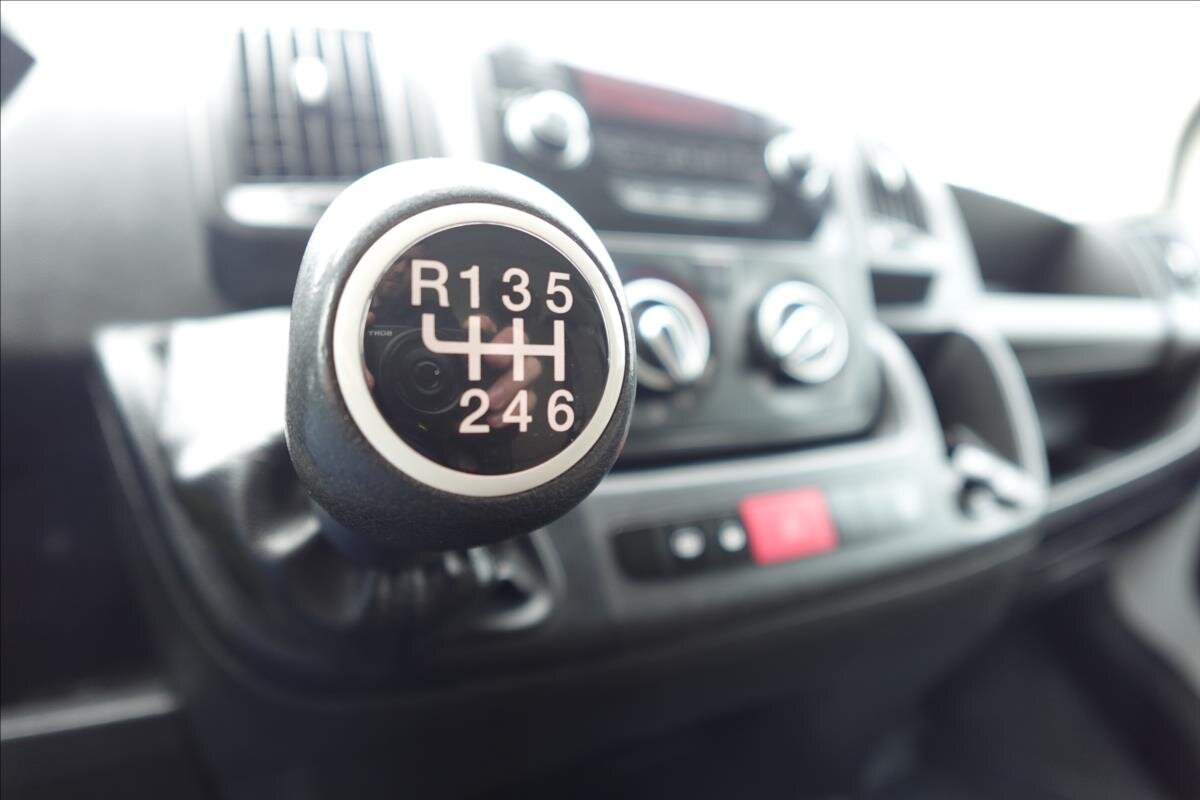 Peugeot Boxer Ostatní 2,2 l 121 kw