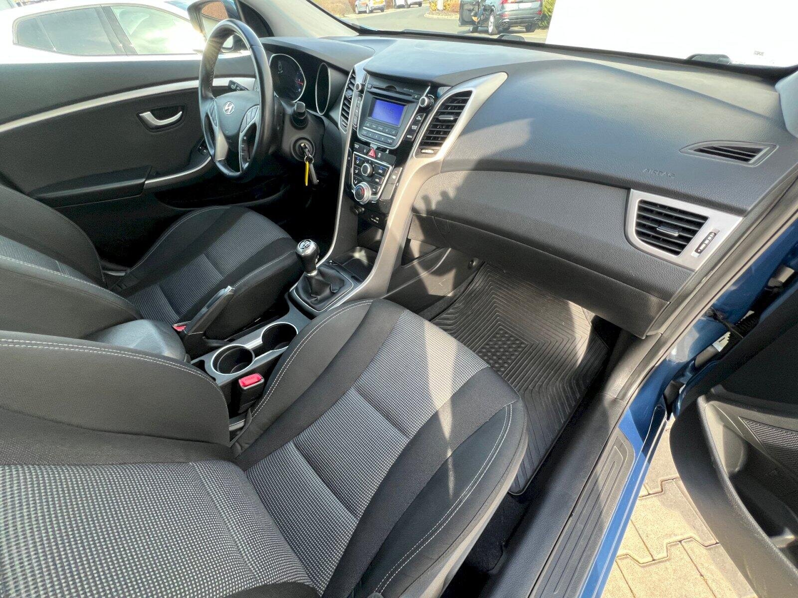 Hyundai i30 Hatchback 1,6 l 81 kw