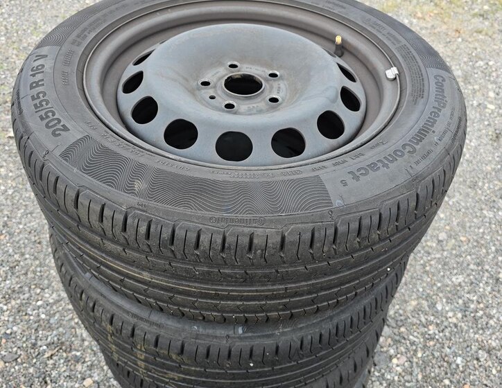 Volkswagen Golf Kombi 2,0 l 77 kw