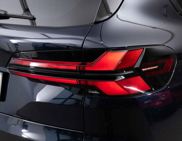 BMW X5 SUV 3,0 l 360 kw