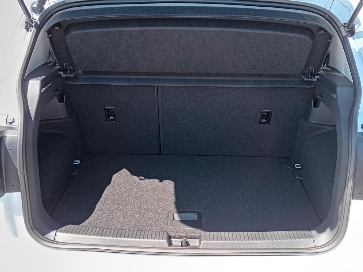 Volkswagen T-Cross Hatchback 999,0 85 kw