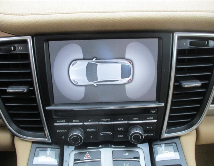 Porsche Panamera Hatchback 3,6 l 220 kw