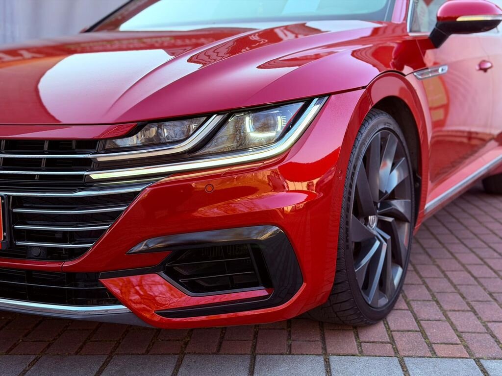 Volkswagen Arteon Liftback 2,0 l 206 kw