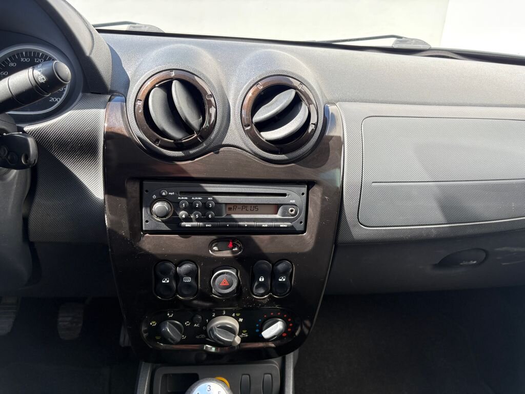 Dacia Duster SUV / Terénní 1,6 l 77 kw