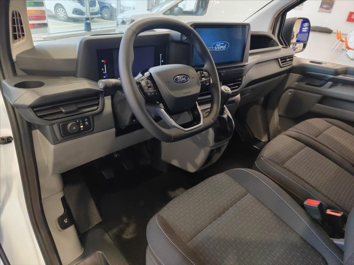 Ford Transit Custom Skříň 2,0 l 100 kw
