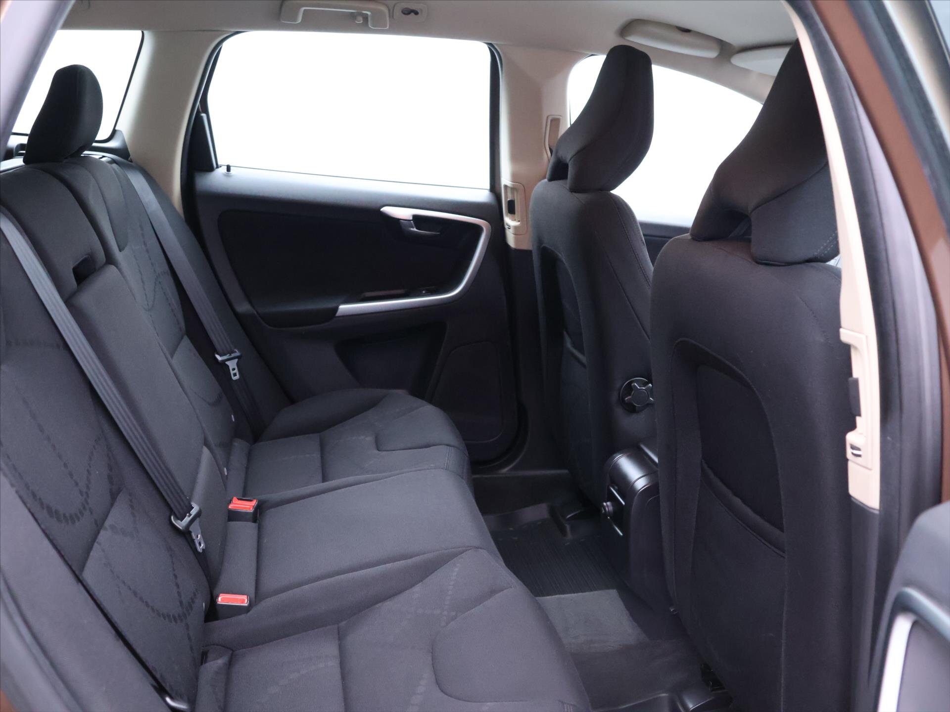 Volvo XC60 SUV 5,2 l 151 kw