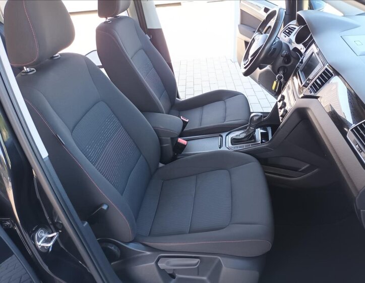 Volkswagen Golf Sportsvan MPV 1,4 l 92 kw