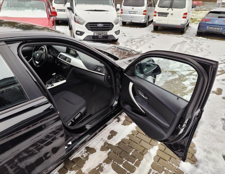 BMW Řada 3 Kombi 2,0 l 180 kw