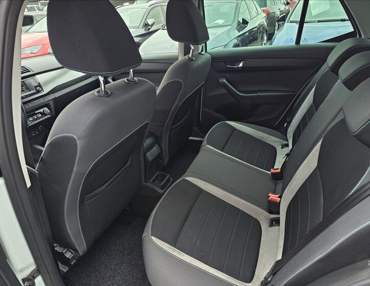 Škoda Fabia Hatchback 1,2 l 66 kw