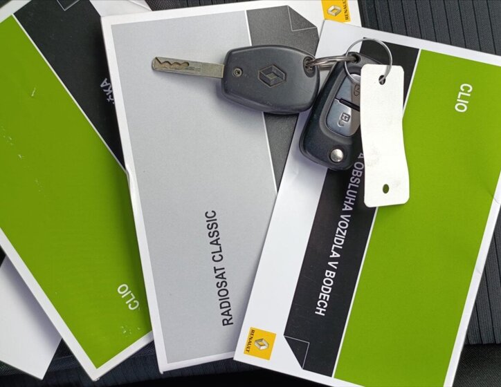 Renault Clio Hatchback 1,1 l 55 kw