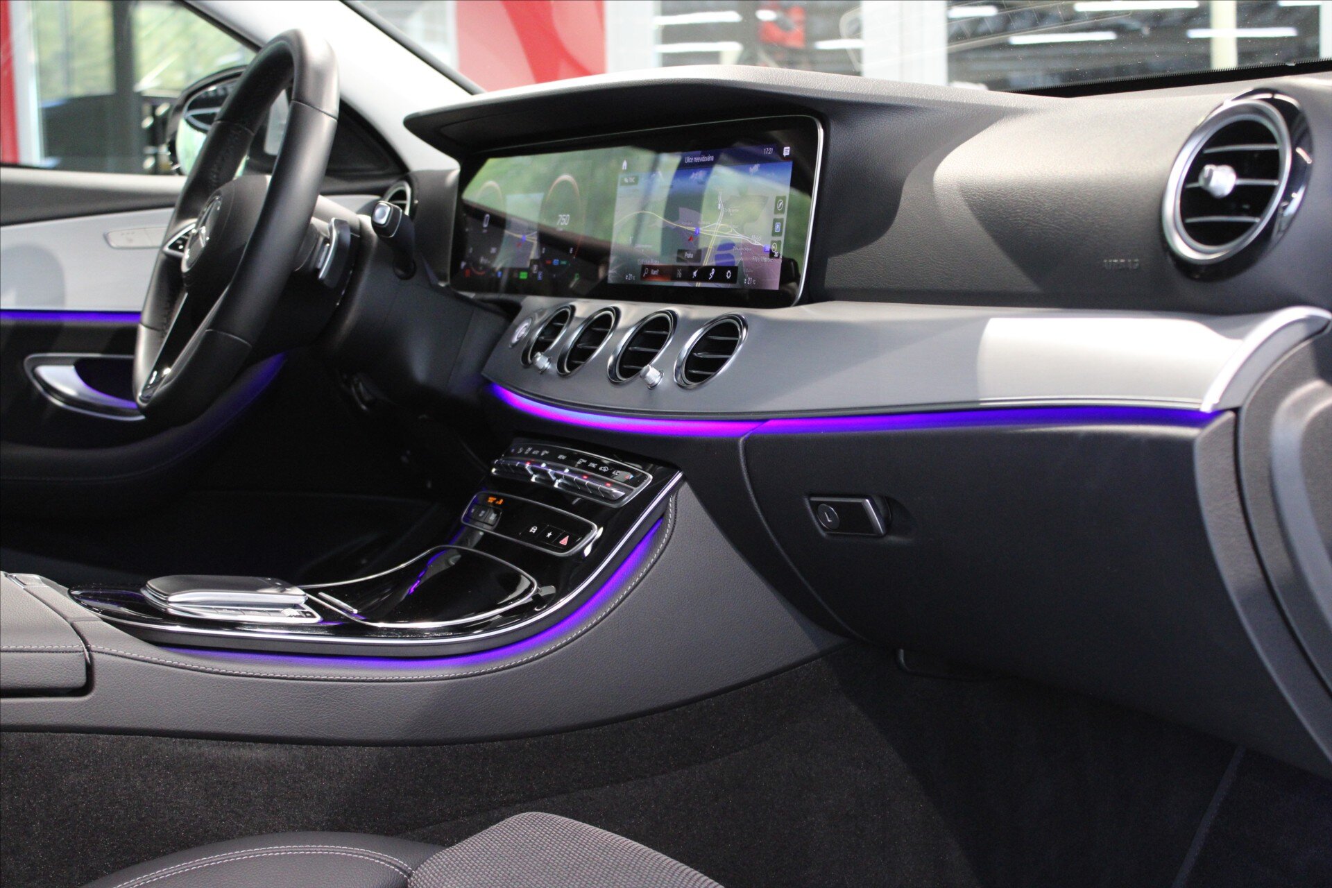 Mercedes-Benz Třídy E Kombi 2,0 l 147 kw