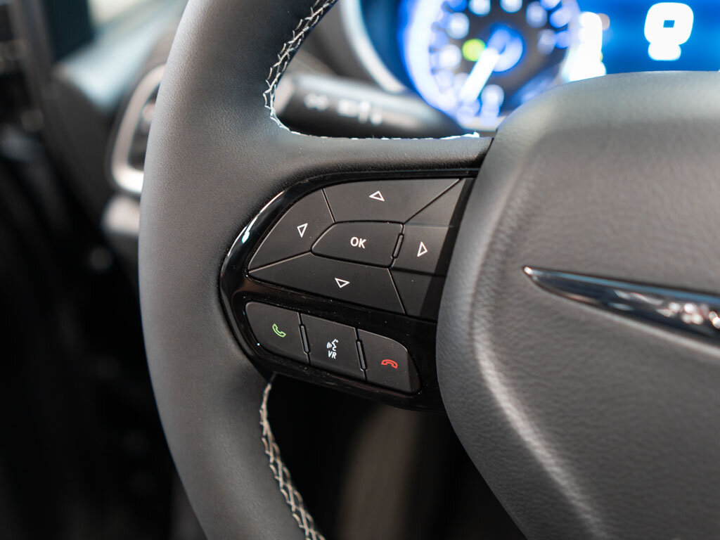 Chrysler Pacifica MPV 3,6 l 221 kw