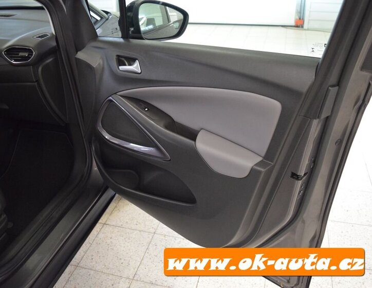 Opel Ostatní Hatchback 1,2 l 81 kw