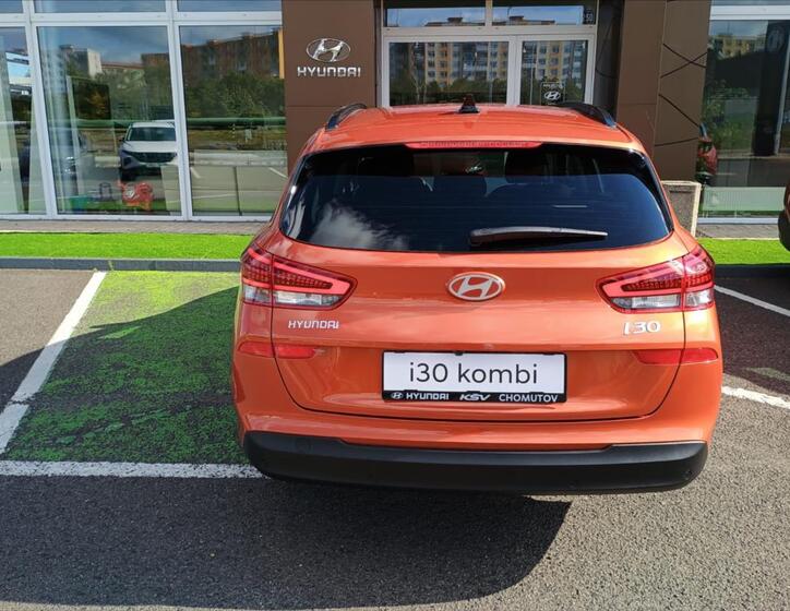 Hyundai i30 11