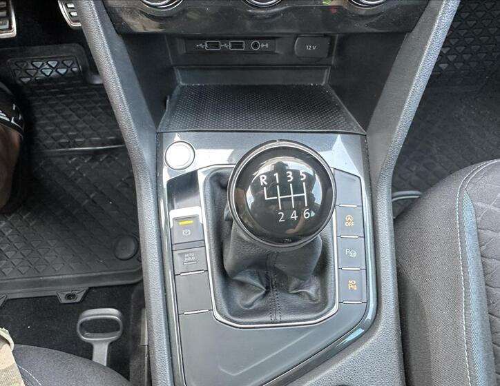 Volkswagen Tiguan 13