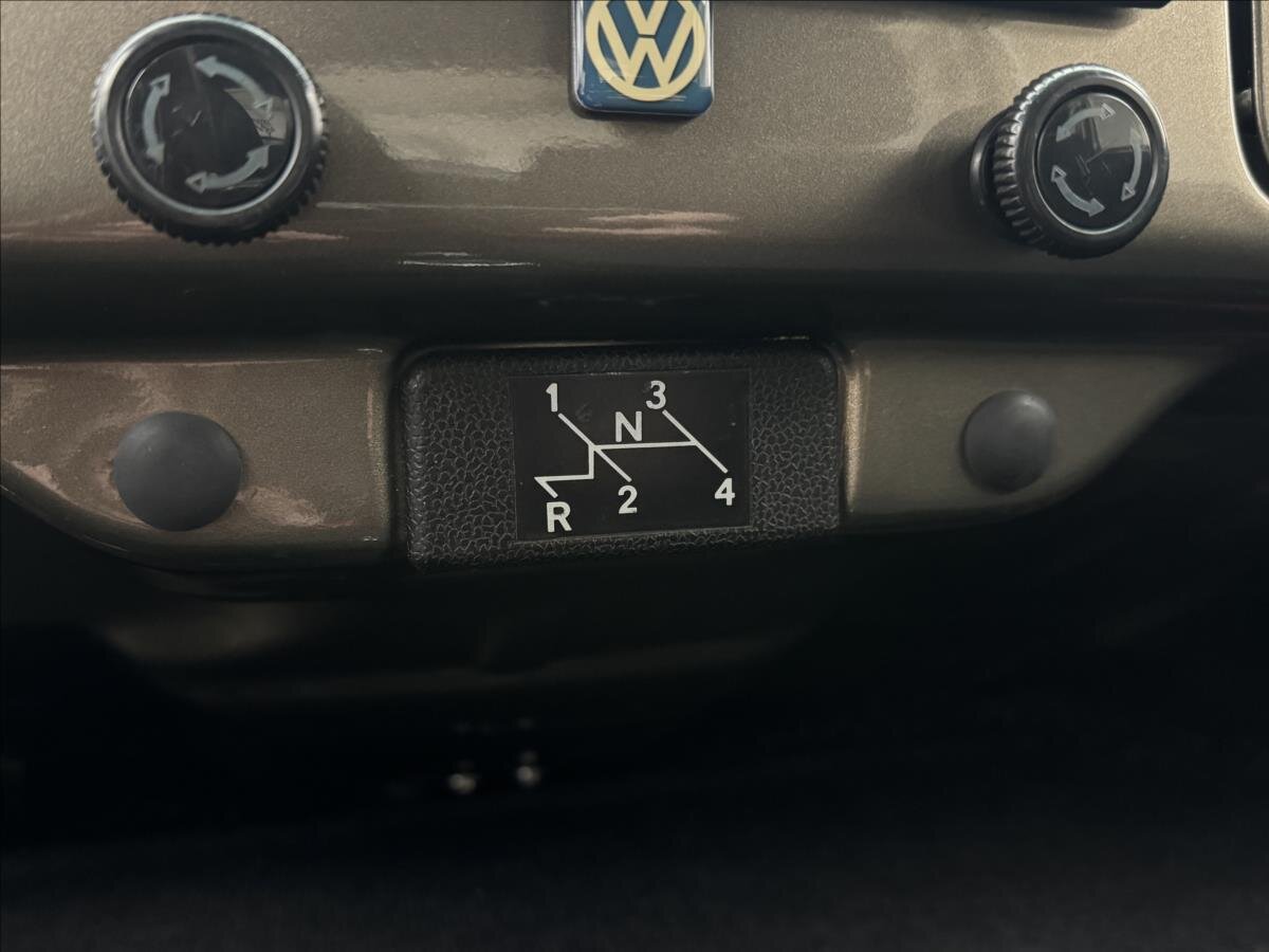 Volkswagen Ostatní Hatchback 1,2 l 30 kw