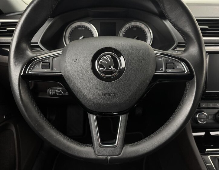 Škoda Superb Kombi 2,0 l 110 kw