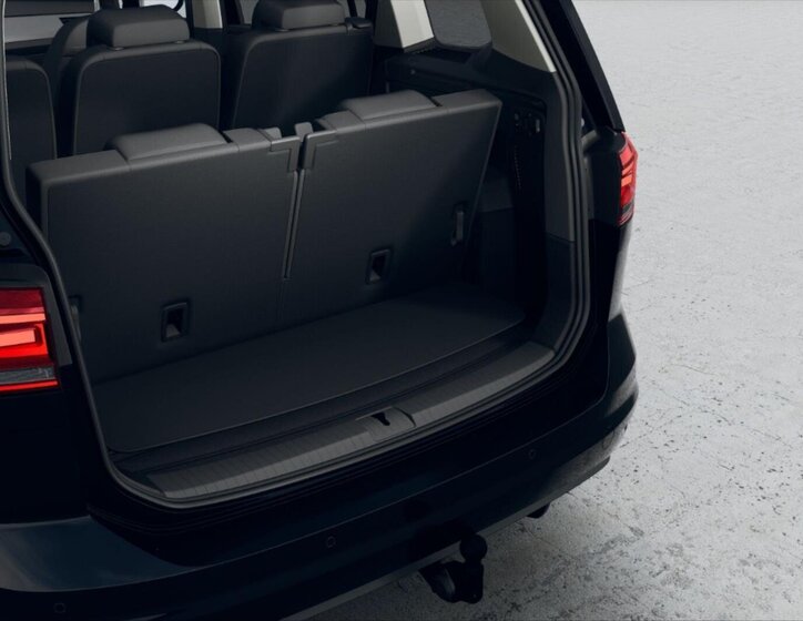 Volkswagen Touran MPV 1,5 l 110 kw