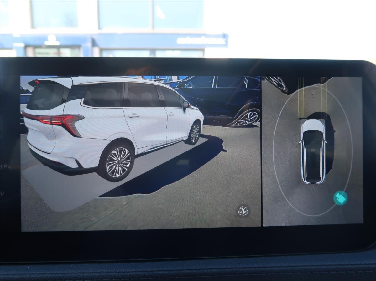 Dongfeng U-Tour MPV 1,5 l 130 kw