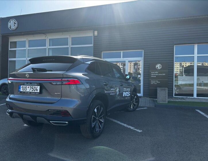 MG HS SUV / Terénní 1,5 l 125 kw