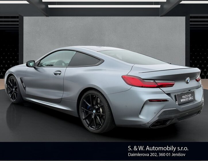 BMW Řada 8 Kupé 4,4 l 390 kw