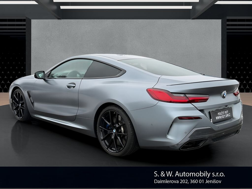 BMW Řada 8 Kupé 4,4 l 390 kw