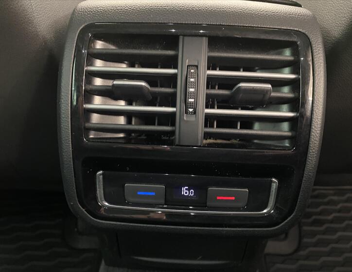 Volkswagen Passat 23