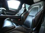 Volvo XC90 SUV / Terénní 2,0 l 228 kw