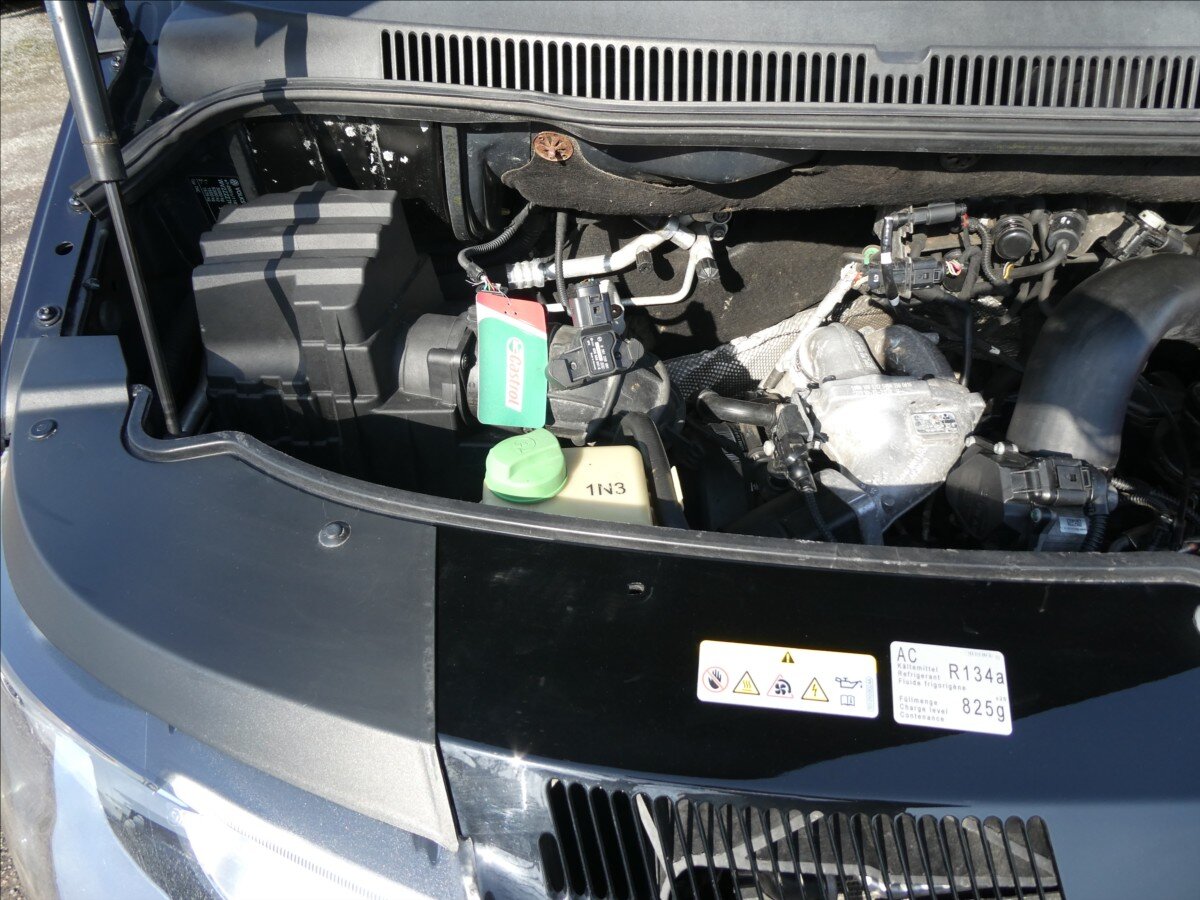 Volkswagen Multivan Ostatní 2,0 l 132 kw