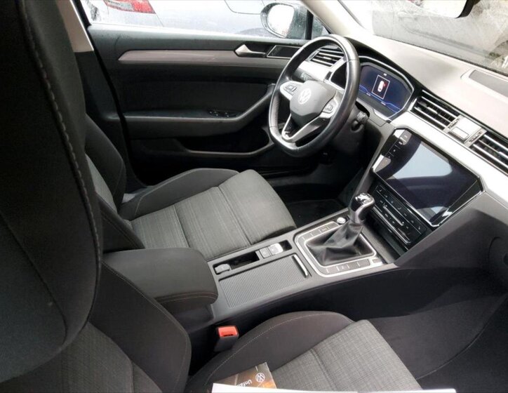 Volkswagen Passat Kombi 2,0 l 110 kw