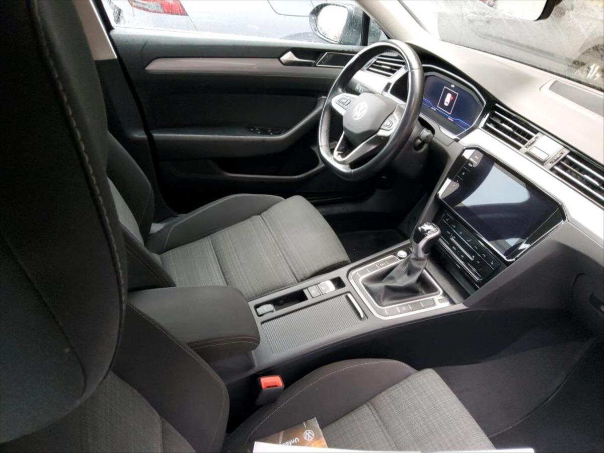 Volkswagen Passat Kombi 2,0 l 110 kw