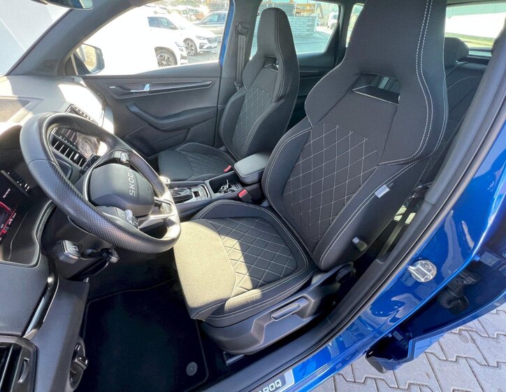 Škoda Karoq SUV / Terénní 1,5 l 110 kw