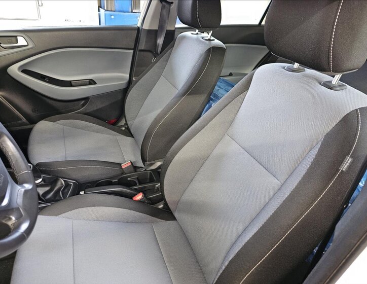 Hyundai i20 Hatchback 1,2 l 55 kw