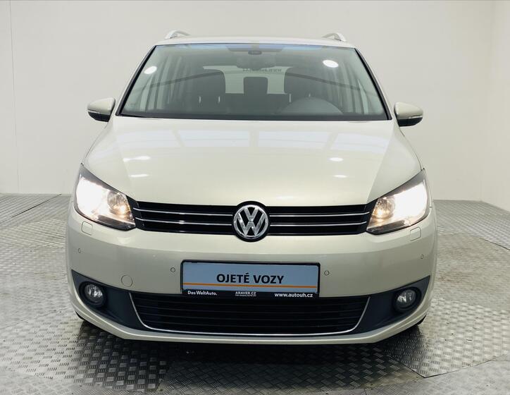 Volkswagen Touran 4