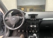 Opel Astra 11