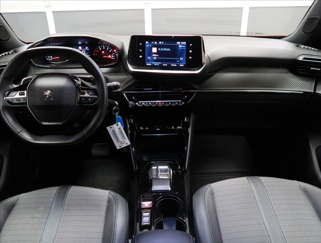 Peugeot 2008 Hatchback 1,2 l 96 kw