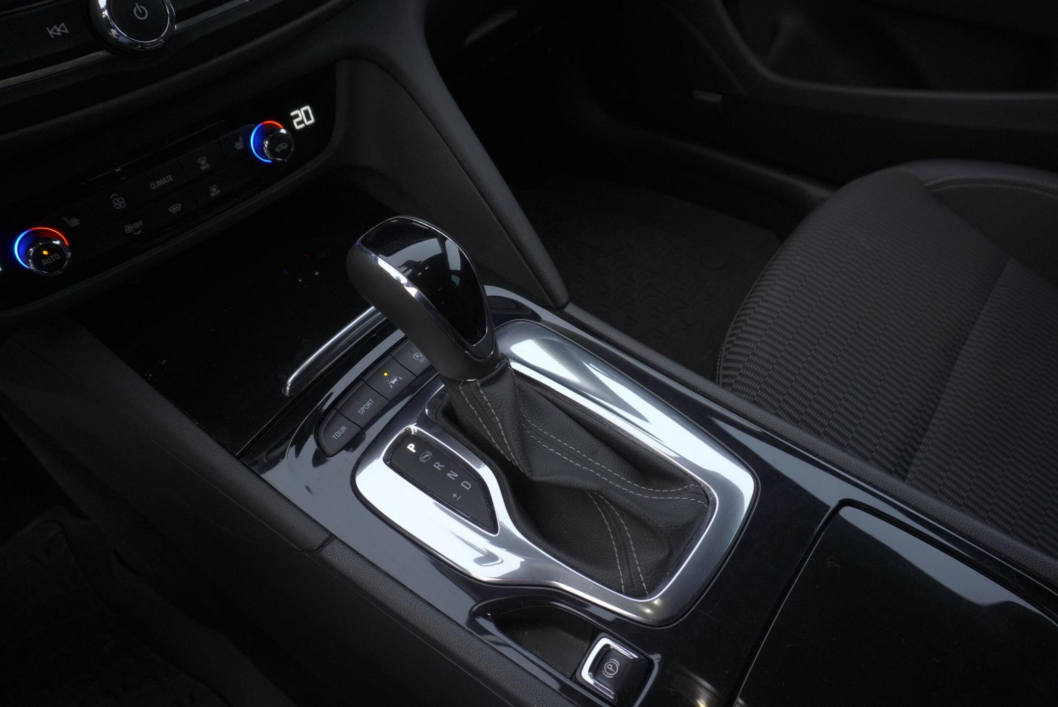 Opel Insignia Kombi 2,0 l 154 kw